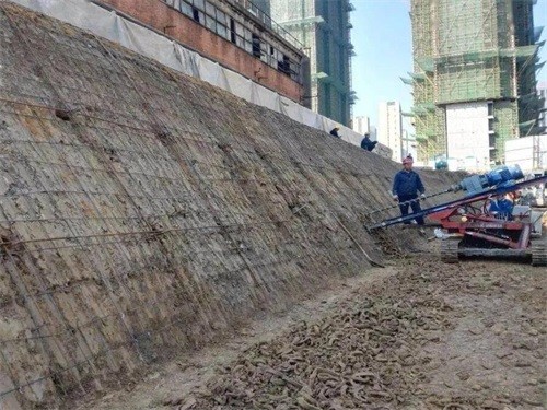 黄埔建筑边坡支护
